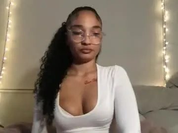 rosalinatoosexy from Chaturbate