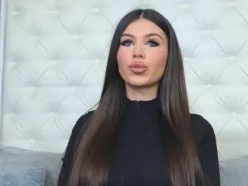 Freechat rosevanessa on Chaturbate