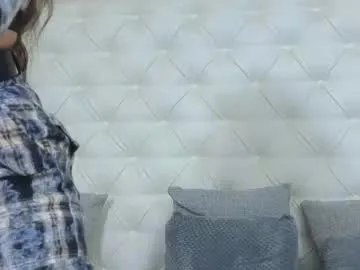 Freechat rosevanessa on Chaturbate