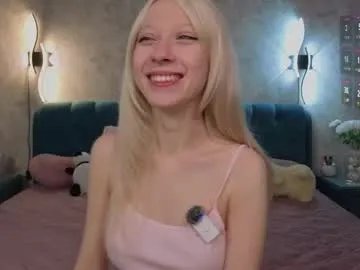 rush_of_feelings on Chaturbate