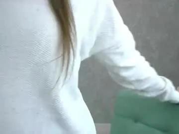 sara_whooops from Chaturbate