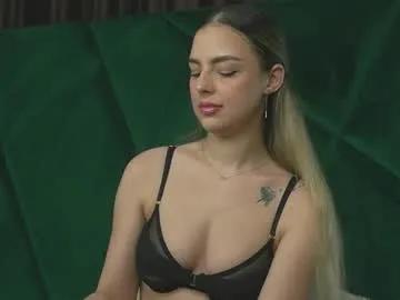 Try Scarletcoles, she wants to masturbate for you scarletcoles from Chaturbate
