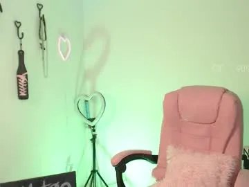 Freechat selvalentinex on Chaturbate