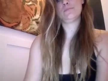 Freechat sexxxyvibes on Chaturbate