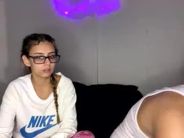 Freechat sharlotte_davin on Chaturbate