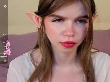 Freechat shelleyborom on Chaturbate