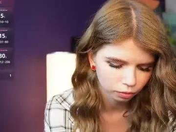 Freechat shelleyborom on Chaturbate