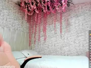 Freechat shelutty on Chaturbate