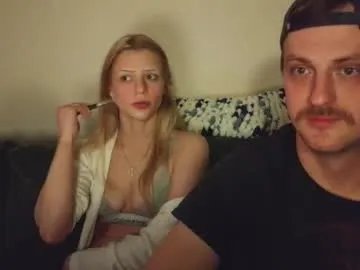 Freechat shinyandused on Chaturbate