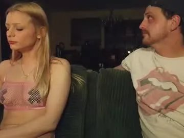 Freechat shinyandused on Chaturbate