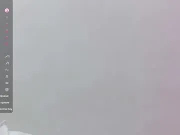 skinnyneighbour_ on Chaturbate