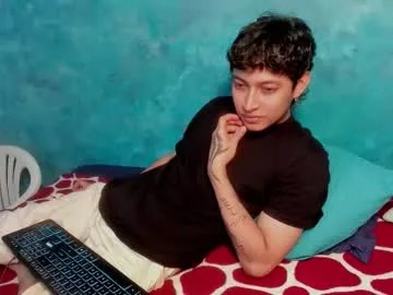 sky_wild — GOAL: CONDOM SHOW [300 tokens remaining] straight young guy with an open and sexy mind #cum #master #young #bigdick #hairy