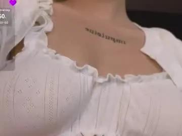 slow_flower on Chaturbate