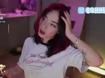 sonnie_mami on Chaturbate