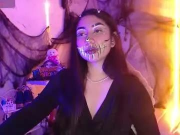 Checkout Sophia_tf, she wants to masturbate for you sophia_tf from Chaturbate