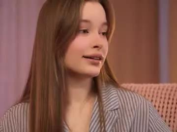 Group sophiephoria on Chaturbate