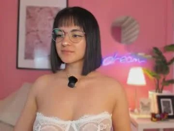 soysaraa_ on Chaturbate