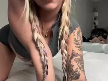 Freechat stellacorbet on Chaturbate