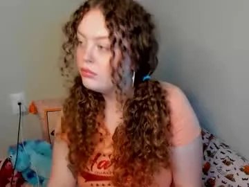 strwbby on Chaturbate