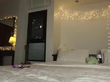 Freechat superbdolls on Chaturbate