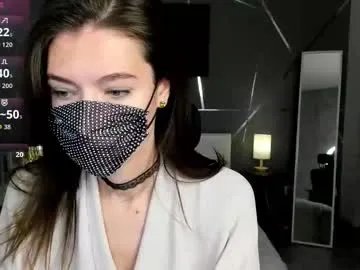 Freechat take_me_to_moon on Chaturbate