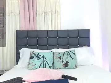 talianamoreno on Chaturbate