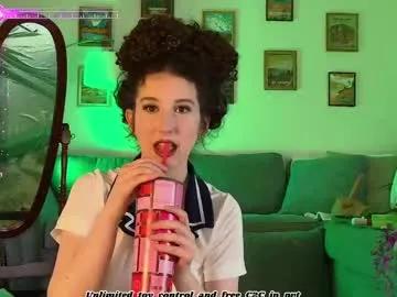 Freechat thewillownest on Chaturbate