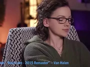 tiffanyriox on Chaturbate