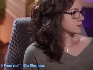 tiffanyriox on Chaturbate