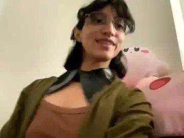 Private tinyhairycherry on Chaturbate