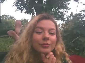 Freechat totally_spy on Chaturbate