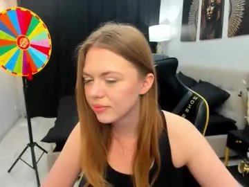 touch_the_heart on Chaturbate