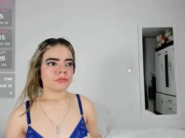 valerialoren on Chaturbate