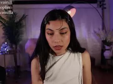 vanilla_velvet from Chaturbate