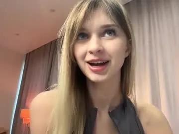 Freechat variety_moments on Chaturbate