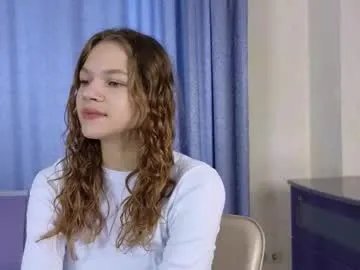 velvetrisque on Chaturbate