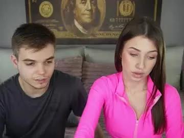 vikki_and_george on Chaturbate 