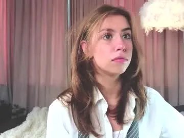 vivi_ennes on Chaturbate 