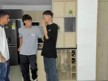 voyeurism_guys on Chaturbate 