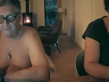 Freechat woodwurm on Chaturbate
