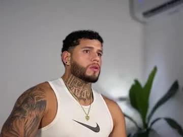 Masturbate to Chaturbate's Yamp_bigcock yamp_bigcock from Chaturbate