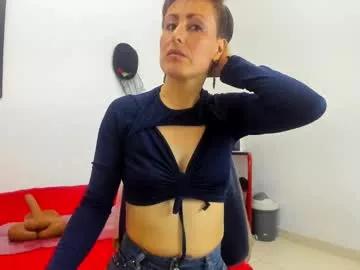 yasmin_goldenst on Chaturbate 
