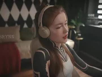 Freechat ynnenbrynn on Chaturbate