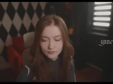 Freechat ynnenbrynn on Chaturbate