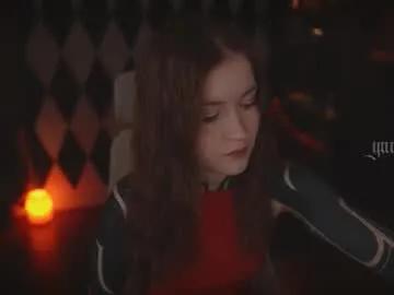 Freechat ynnenbrynn on Chaturbate