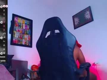 yosoy_enzo2020 on Chaturbate