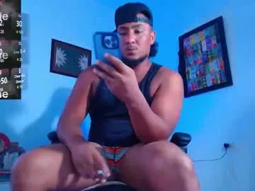 yosoy_enzo2020 on Chaturbate