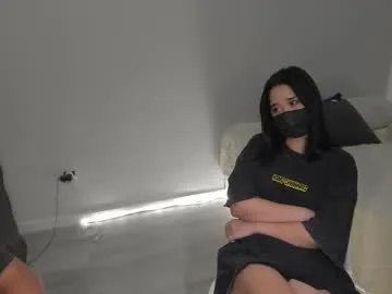 yourlovelyjenny on Chaturbate