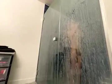 yungfemslut on Chaturbate