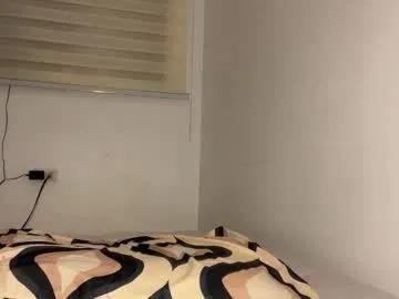 yuri_kai from Chaturbate